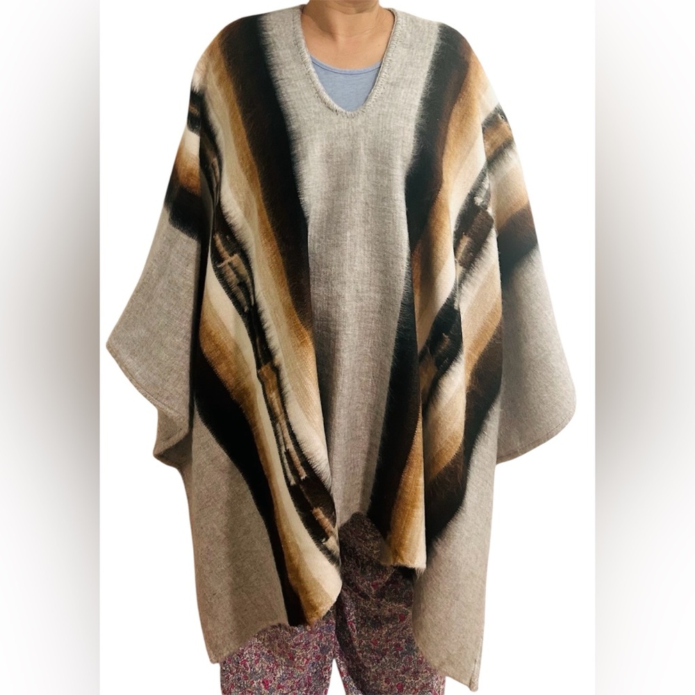Peruvian Baby Alpaca Poncho